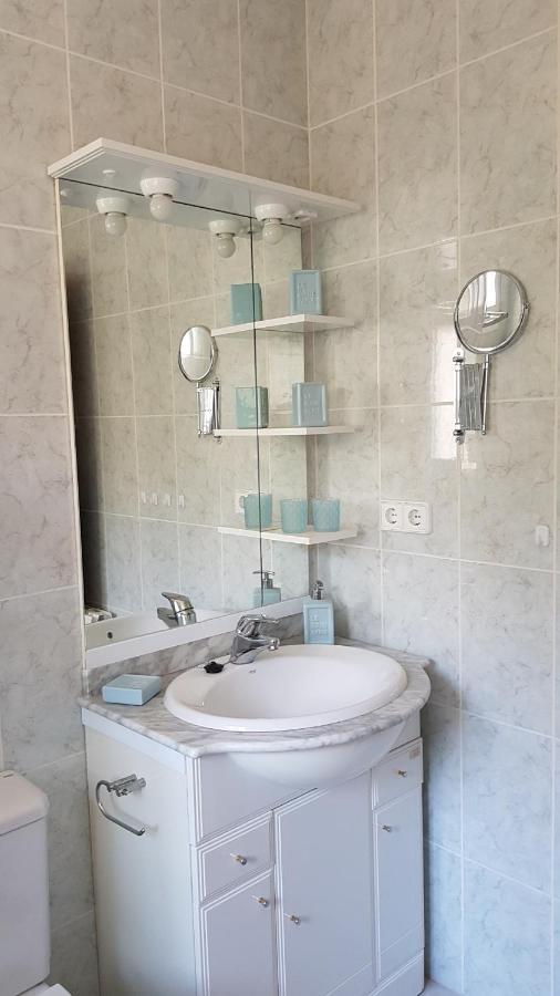 Rosalalinda - Cosy Semi-Detached Home With Sea Views And Large Terrace Moraira Exterior foto